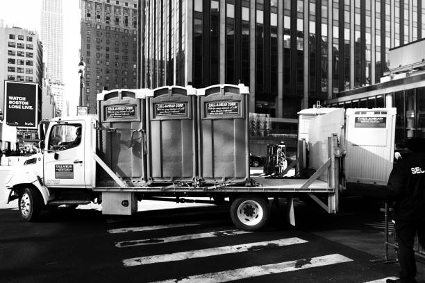 Portable Toilet Options We Offer in Buena, NJ